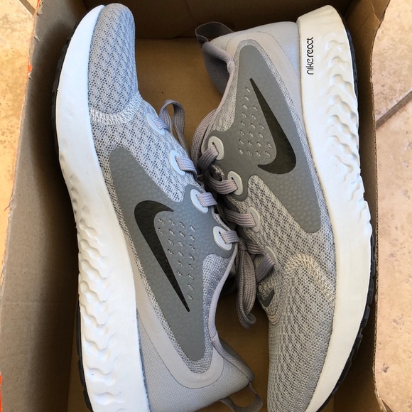 boys nike legend react